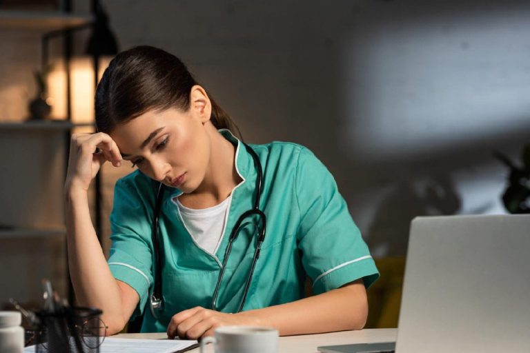 Managing The Night Shift: Tips For Nurses